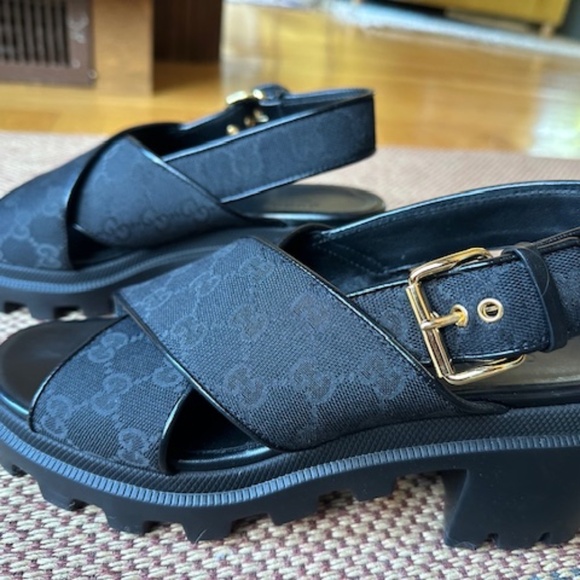 Gucci Double G Lug Sole Slingback Sandals - Picture 1 of 2